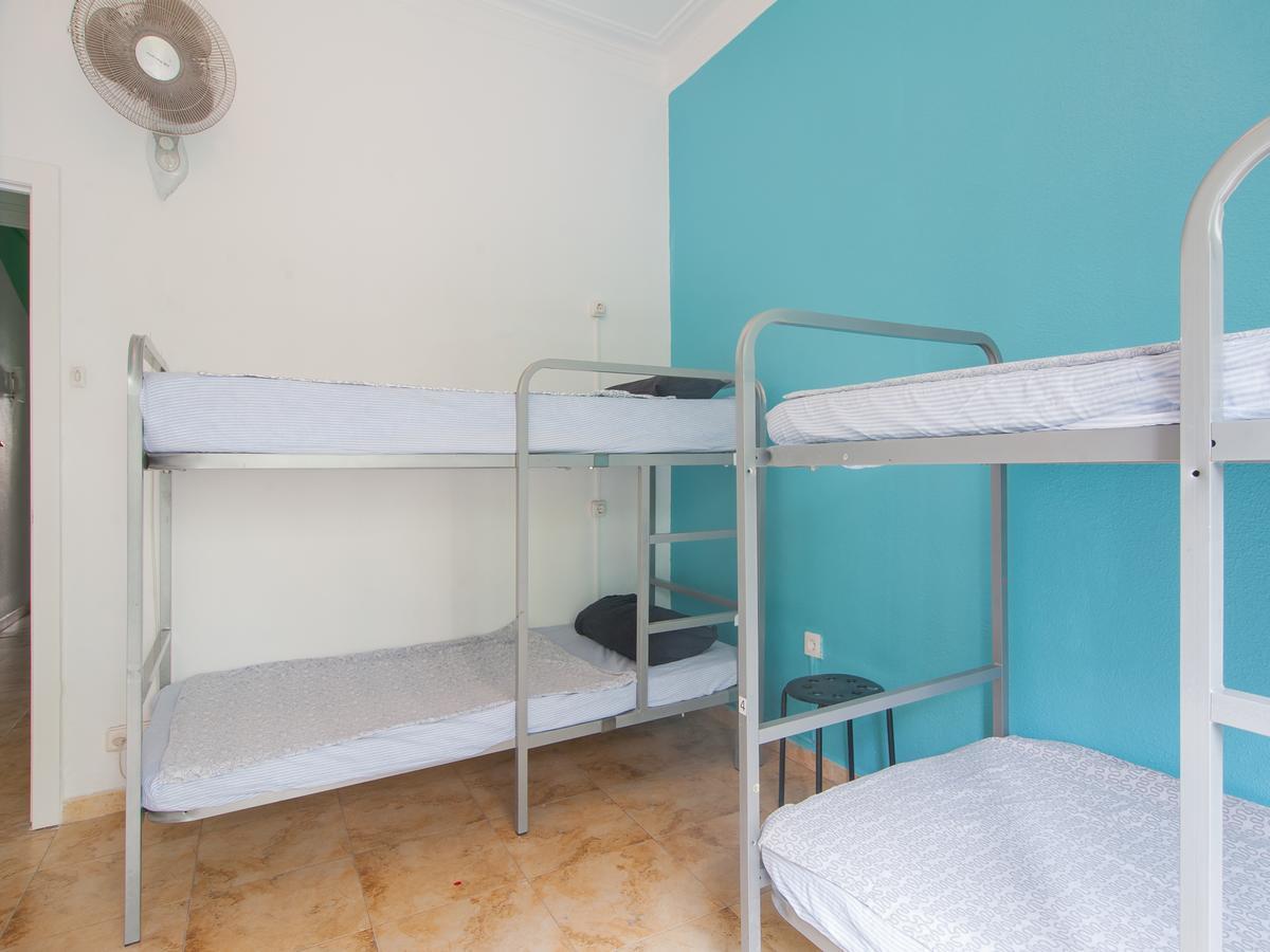 No Limit Hostel Sagrada Familiaバルセロナ エクステリア 写真